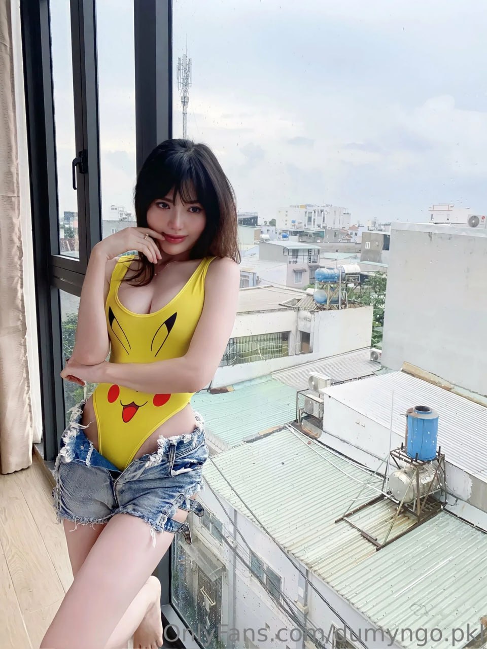 Gã cấp trên khốn nạn cướp công còn xxx cả vợ yêu anh nhân viên ngu ngốc